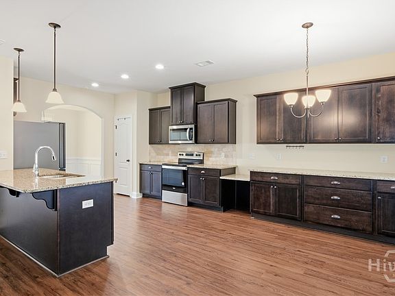 5th image of 191 Laguna Way