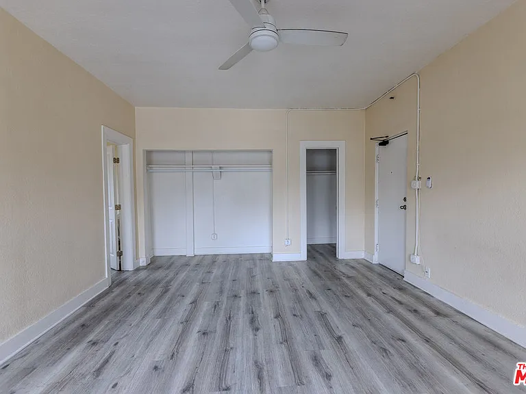 661 Shatto Pl #300 — Photo 7