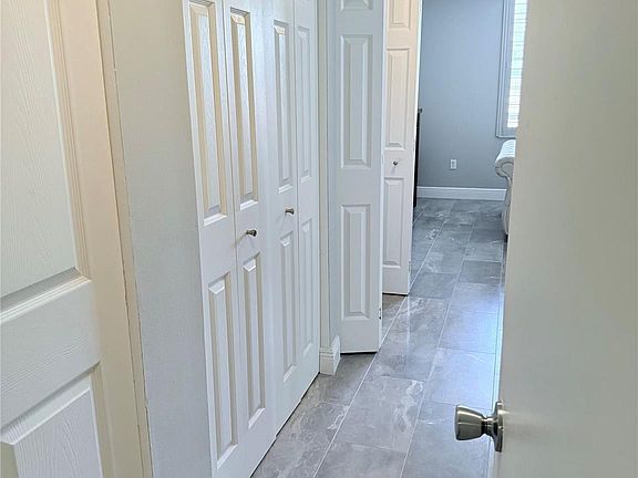 4th image of 520 SE 5th Avenue #1211