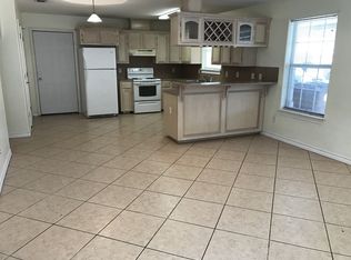 1608 Phoenix St APT 2, Edinburg, TX 78541