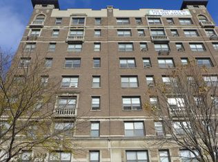808-12 W Junior Terrace, Chicago, IL 60613