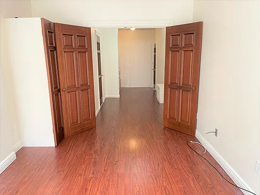 Rented by Brown Harris Stevens | media 4