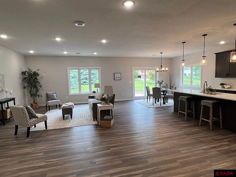 113 Gage Ave SE, Madelia, MN 56062 Zillow