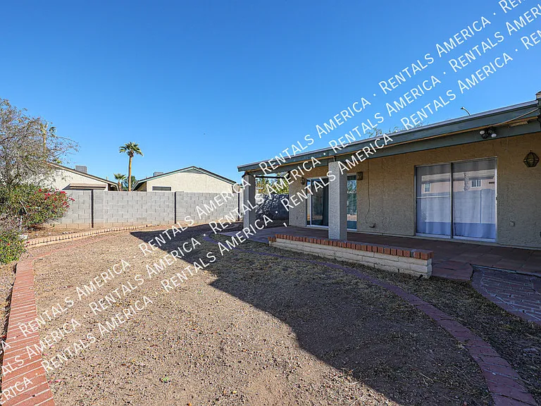 630 E Jensen St #128 — Photo 31