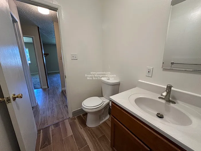 6807 N El Dorado St — Photo 11
