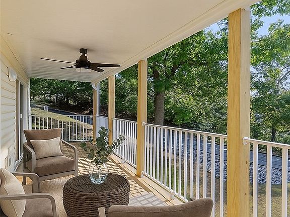 2nd image of 1481 Ledges Dr Unit A11