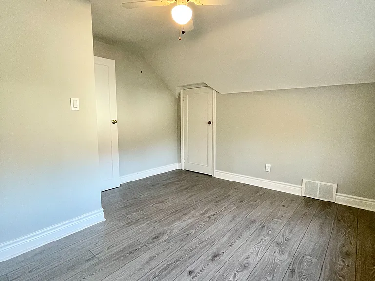 5594 Woodland Blvd — Photo 7