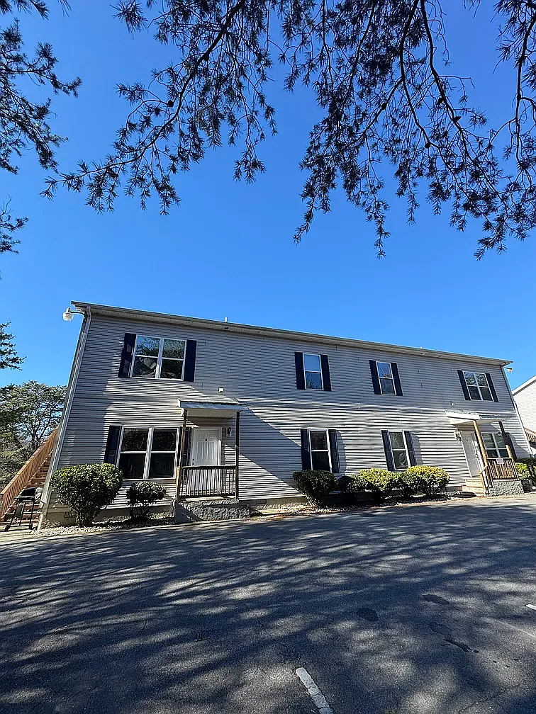 52 Smith Road - A — Photo 2