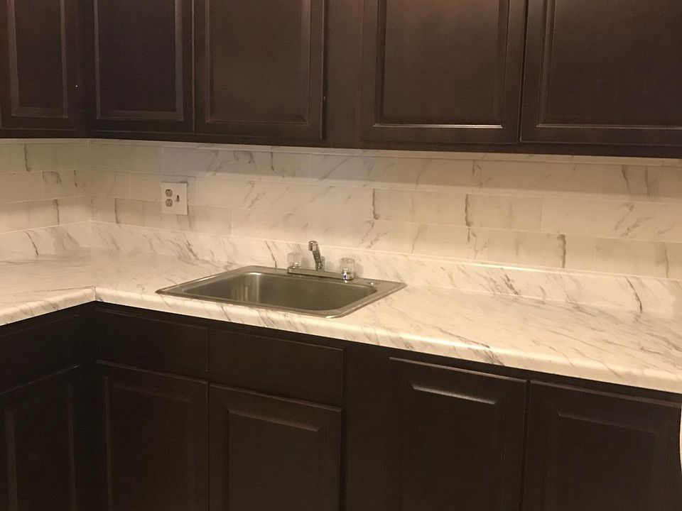 2nd image of 538 W 7th St APT C1