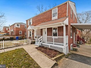 2416 S Oakland St, Arlington, VA 22206