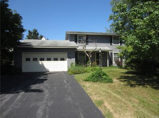 4881 Greystone Dr, Liverpool, NY 13088