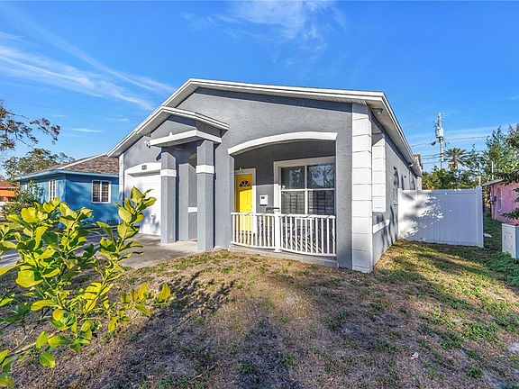 3rd image of 1410 Prescott St S