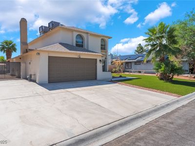 6917 Raleigh Ave, Las Vegas, NV, 89108