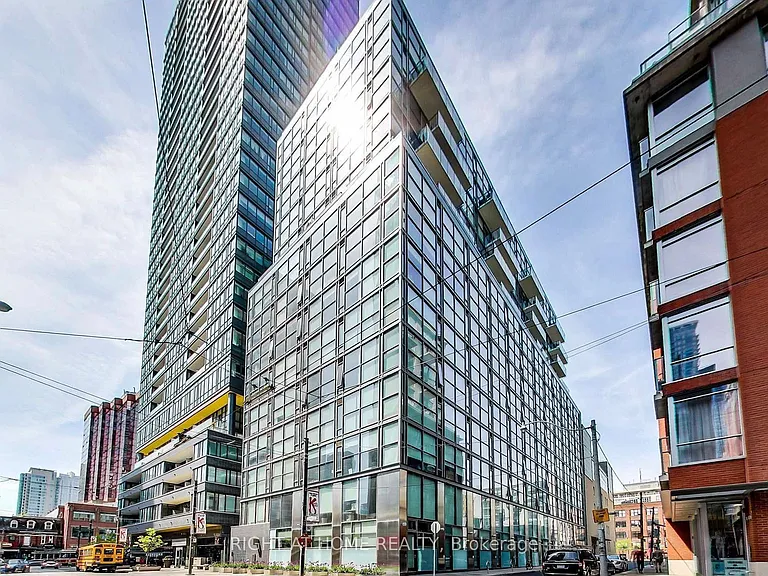 25 Oxley St #412 — Photo 3