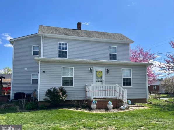 206 Woodland Ave, Luray, VA 22835