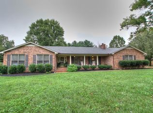 1850 James Dr, Murfreesboro, TN 37129