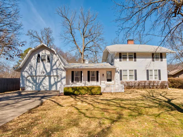 2235 E Grand Street, Springfield, MO 65804