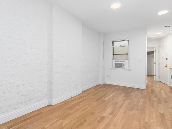4th image of 221 E 89th St APT 4A