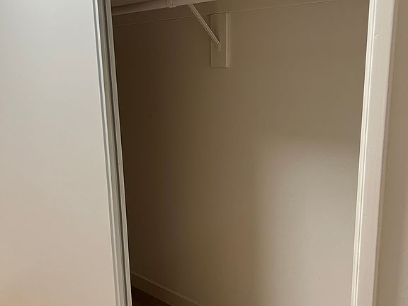 3rd image of 10404 Parr Ave #8