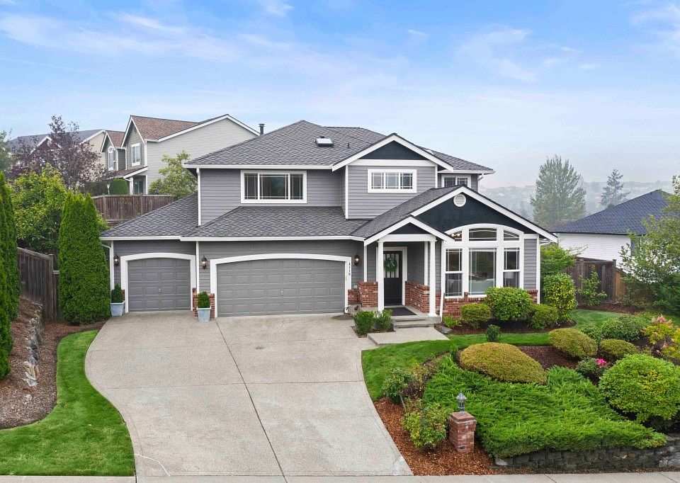 1st image of 4116 44th Ave NE