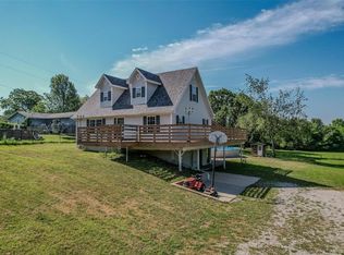 20440 Haven Ln, Lebanon, MO 65536