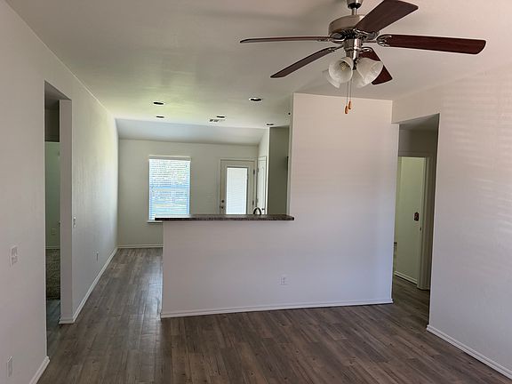 3rd image of 8704 SW 44th Cir