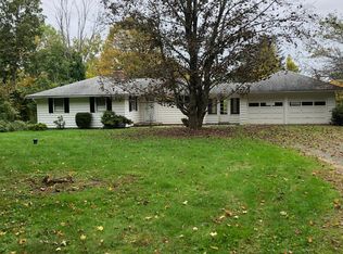 31 Sage Rd, Woodbury, CT 06798