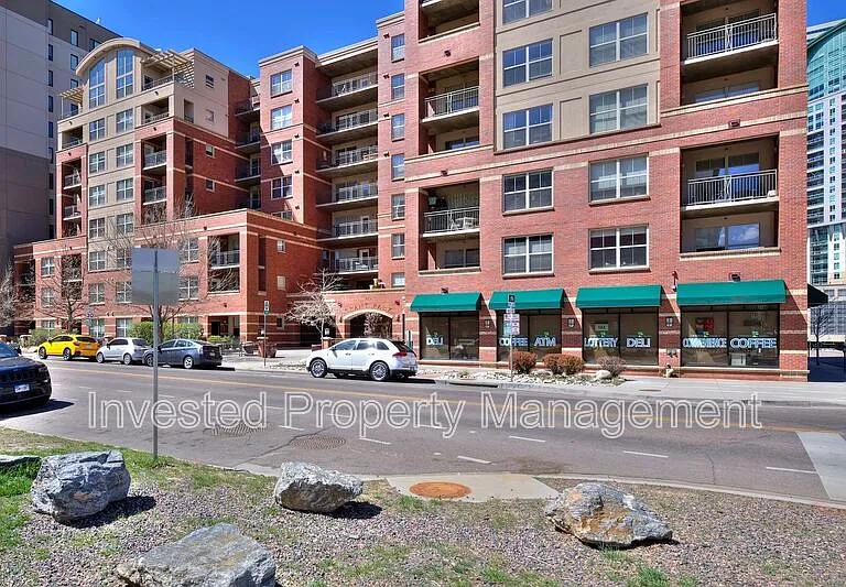 1975 N Grant St #610 — Photo 1
