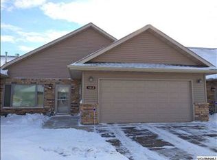 1612 Thunderbird Rd, Marshall, MN 56258