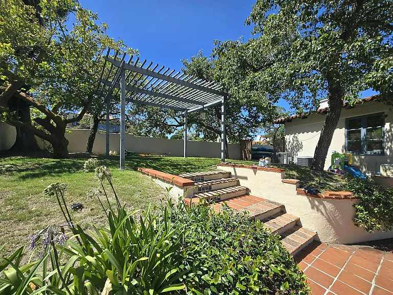 3539 Elliott St — Photo 34