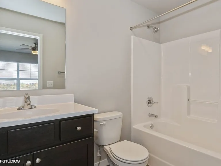 141 Clark Dr SW #5 — Photo 11