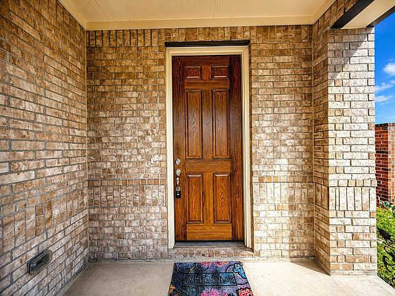 2nd image of 21114 Montego Bay Dr