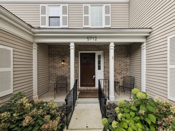 5712 Foxgate Ln, Hinsdale, IL 60521
