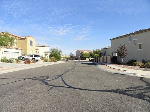 2nd image of 14264 S Avenida Zumba