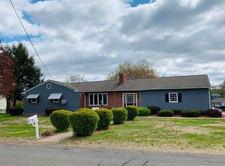 31 Acorn Ln, Ludlow, MA 01056