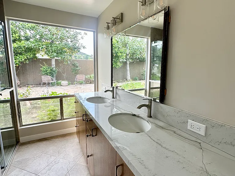 16703 Alginet Pl — Photo 22