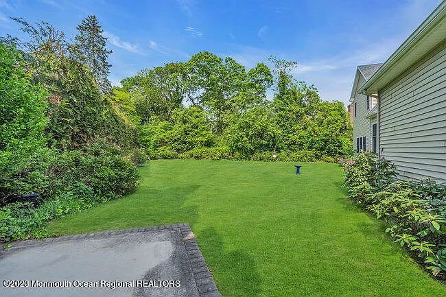 42 Pitney Ave — Photo 48