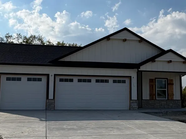 2227 S San Marino Cir, Andover, KS 67002