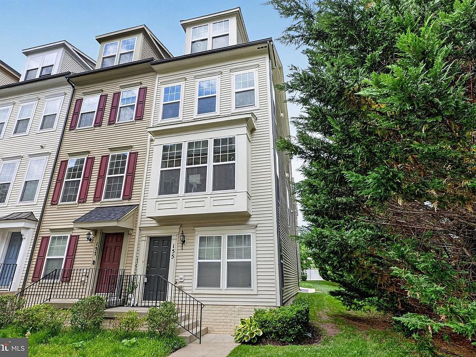 1st image of 155 Prado Ln #2704