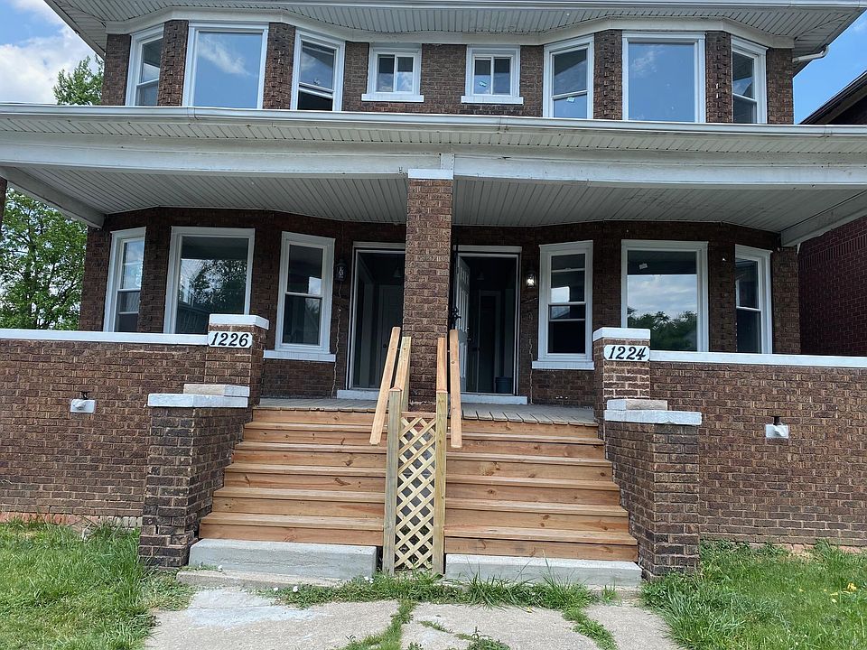1st image of 1224 W Euclid Ave #1