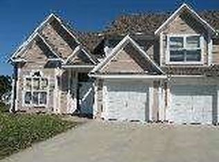 731 River Dr, Edwardsville, KS 66111