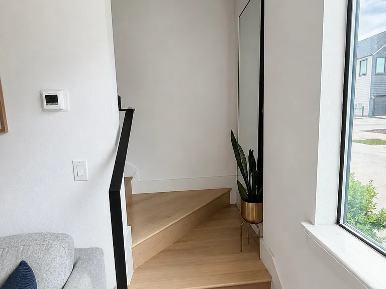 1140 Webberville Rd #3 — Photo 14