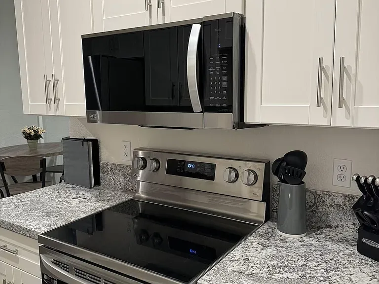 5750 N Camino Esplendora #118 — Photo 9