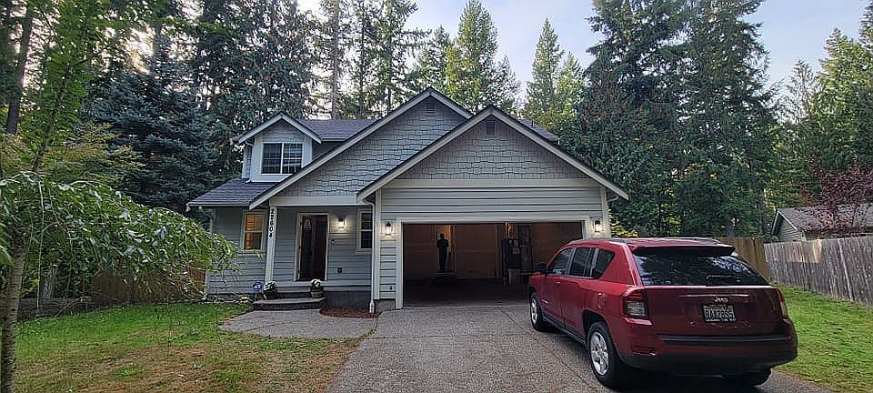 1st image of 22604 Brookside Ct SE