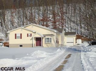 13652 S Eagle Valley Rd, Tyrone, PA 16686