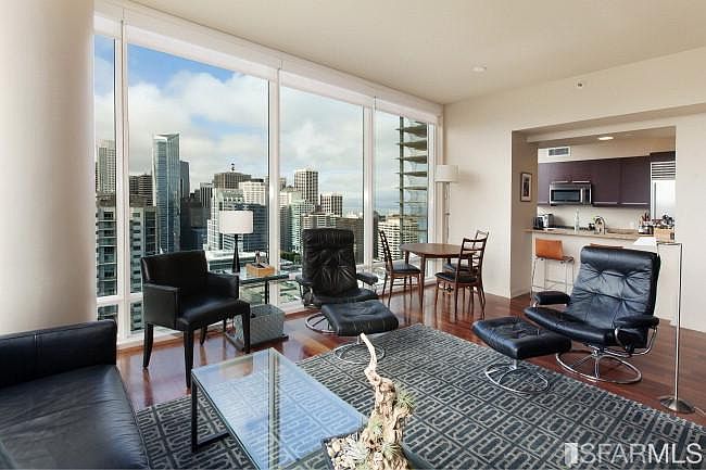 1st image of 425 1st St Unit 2706
