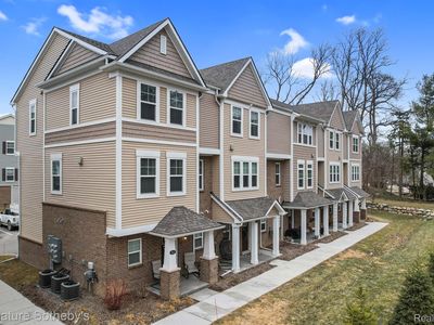 220 Sean St, Brighton, MI, 48116