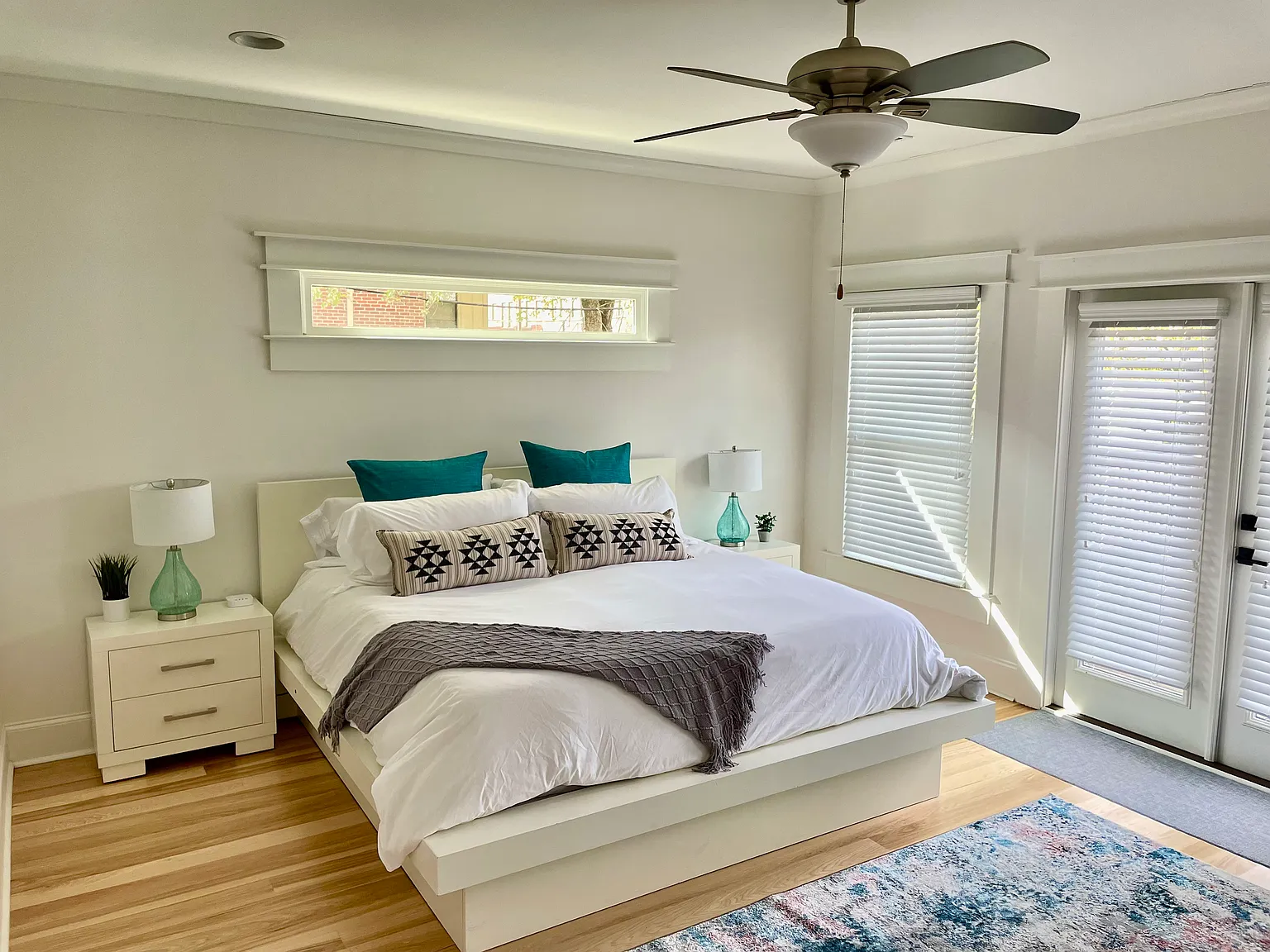 4 bed, 1946 sqft, $4,500 — Photo 4