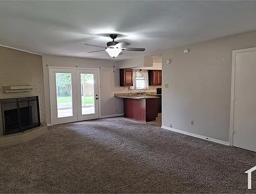 4 bed, 1799 sqft, $2,700 — Photo 4