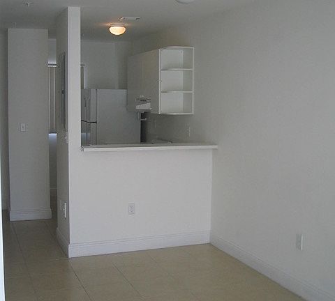 2nd image of 928 SW 3rd St #205